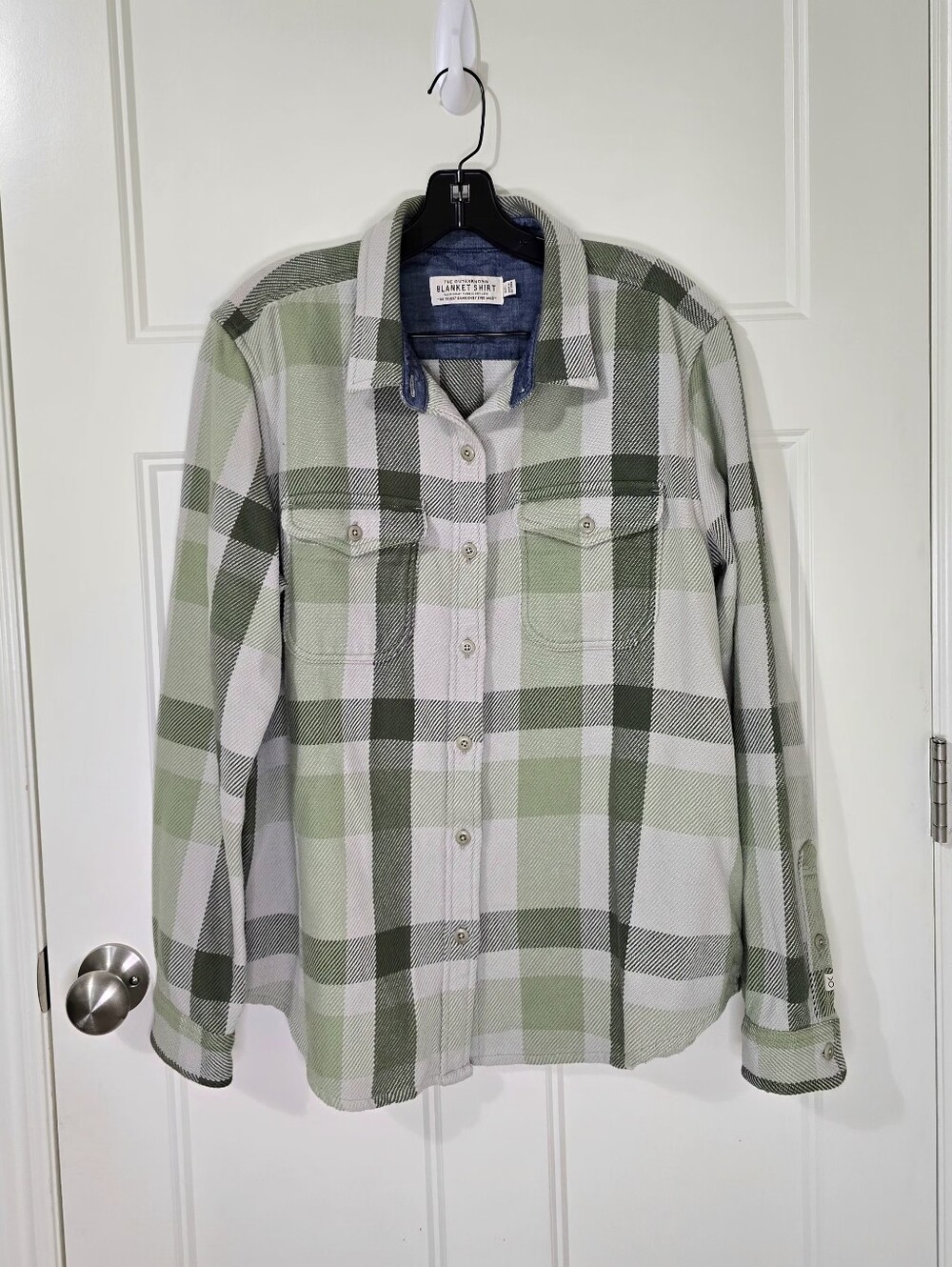 Outerknown Blanket Shirt Fen Sage High Plaid Women's M/L Surfer Beach - Picture 2 of 10